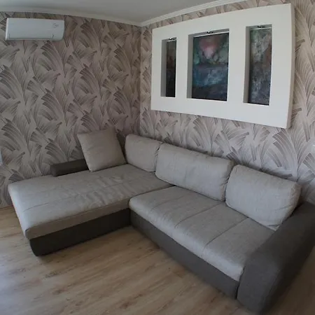 Tulip Family Apartman